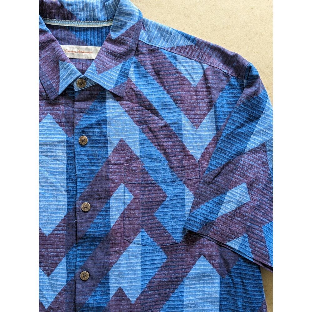 Tommy Bahama‎ 100% Silk Mens Geometric Print Short Sleeve Shirt XL Blue Purple